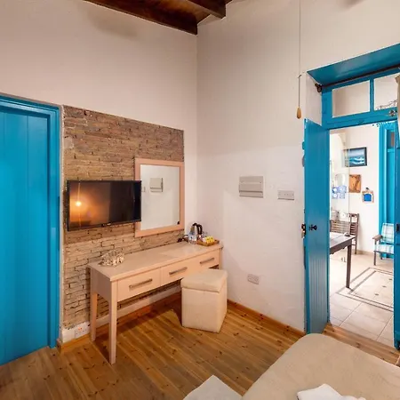 Cypriot Swallow Boutique Bed & Breakfast