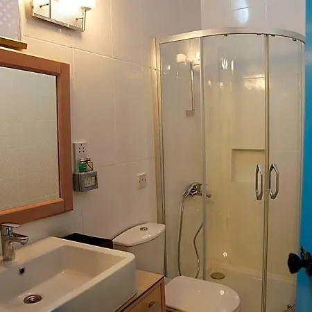 Bed and Breakfast Cypriot Swallow Boutique 3*