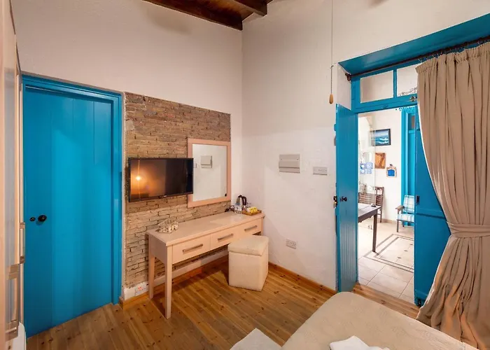 Cypriot Swallow Boutique Bed & Breakfast