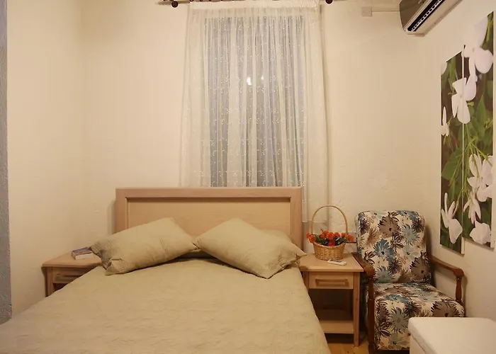 Bed and breakfast Cypriot Swallow Boutique