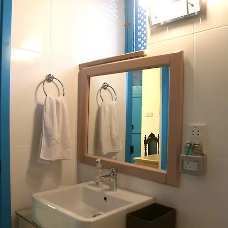 Cypriot Swallow Boutique Alojamento de Acomodação e Pequeno-almoço 4*