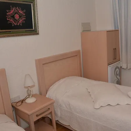 Cypriot Swallow Boutique Alojamento de Acomodação e Pequeno-almoço